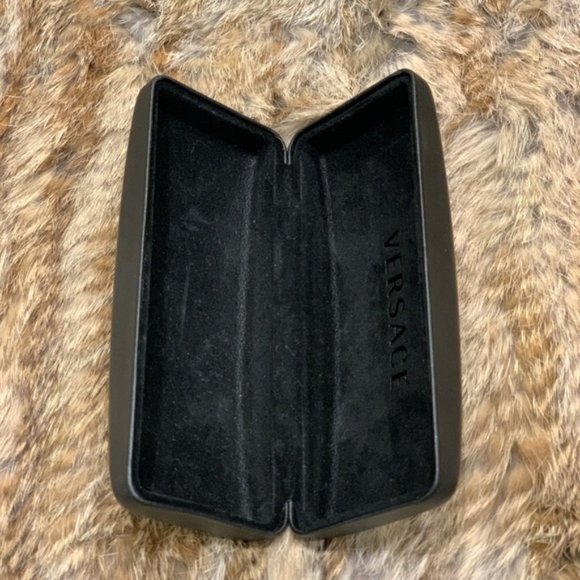✨ SOLD ✨ Versace Glasses Case ✨ - Picture 2 of 3